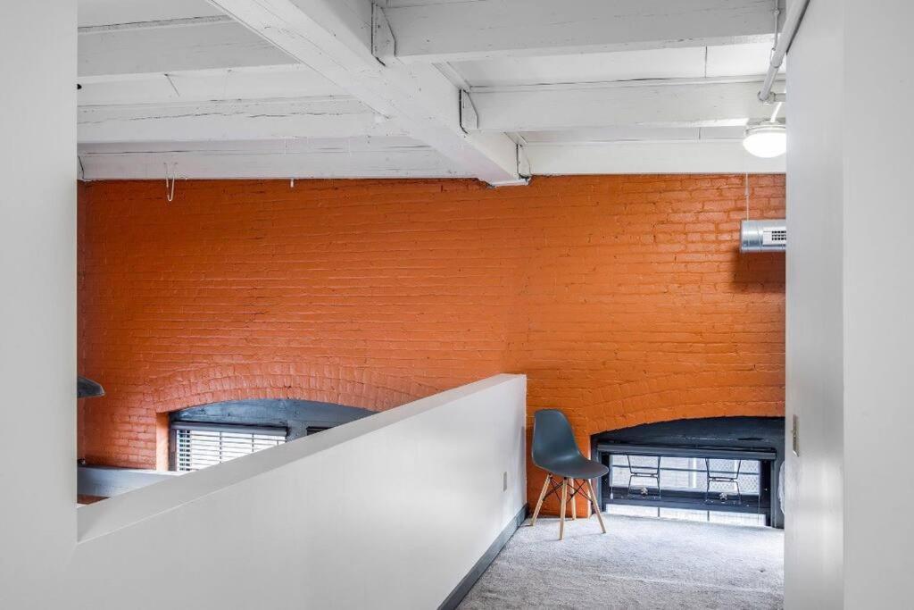 Villa Centric Modern Loft W/ King Beds & Smart Gametable Rochester Esterno foto